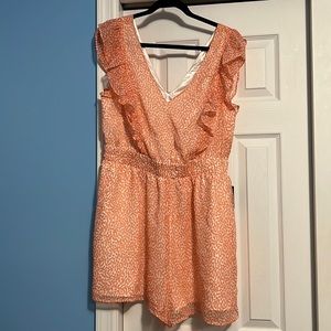 Express women’s ruffle romper. New with tags